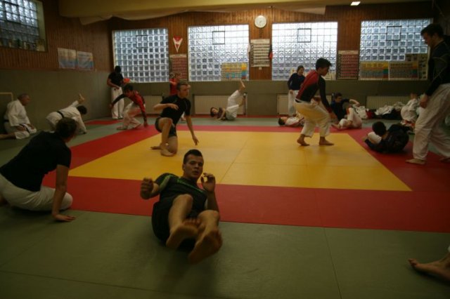 Judolehrgang Bodentechniken / SV / Treechallenge