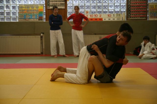 Judolehrgang Bodentechniken / SV / Treechallenge