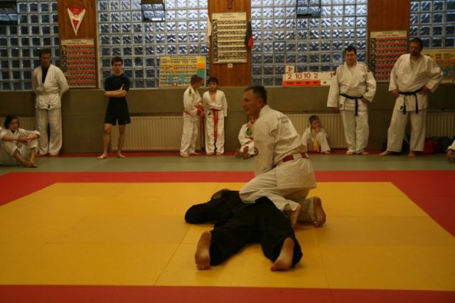 Judolehrgang Bodentechniken / SV / Treechallenge