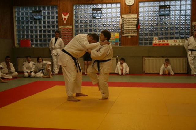 Judolehrgang Bodentechniken / SV / Treechallenge