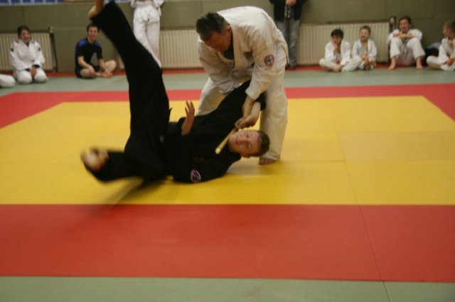 Judolehrgang Bodentechniken / SV / Treechallenge