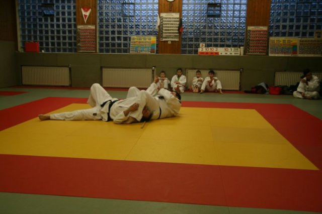 Judolehrgang Bodentechniken / SV / Treechallenge