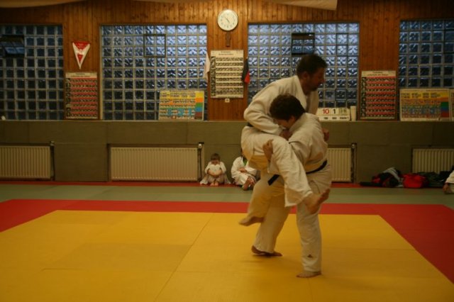 Judolehrgang Bodentechniken / SV / Treechallenge