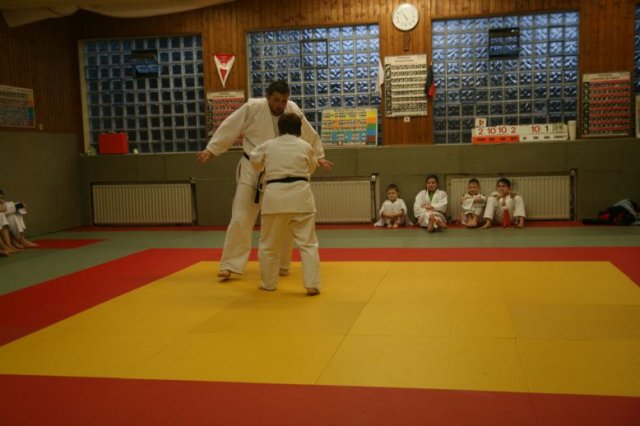 Judolehrgang Bodentechniken / SV / Treechallenge